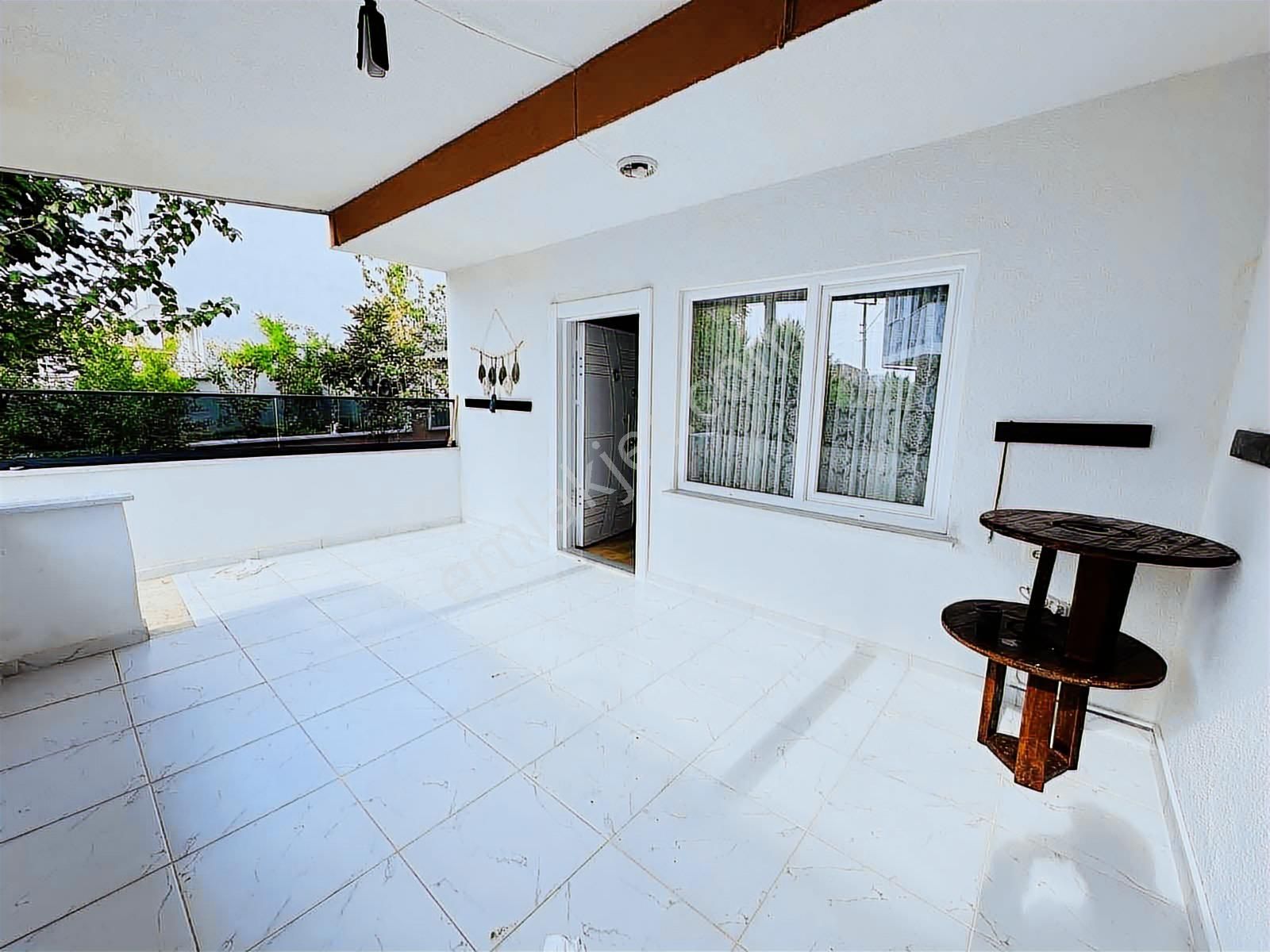 Mega Yapıdan Yeniçiftlikte İskanlı Bodrumlu Eşyalı Lüx Villa - Görsel 26