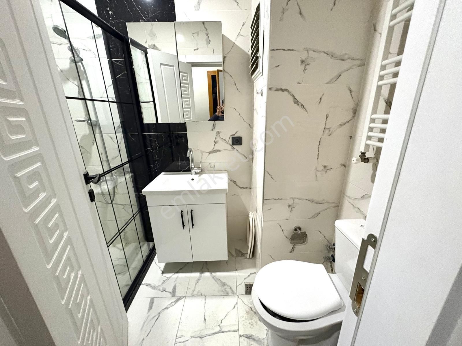 Emir Emlak’dan 1+1 Yeni Bina Asansörlü Binada - Görsel 4