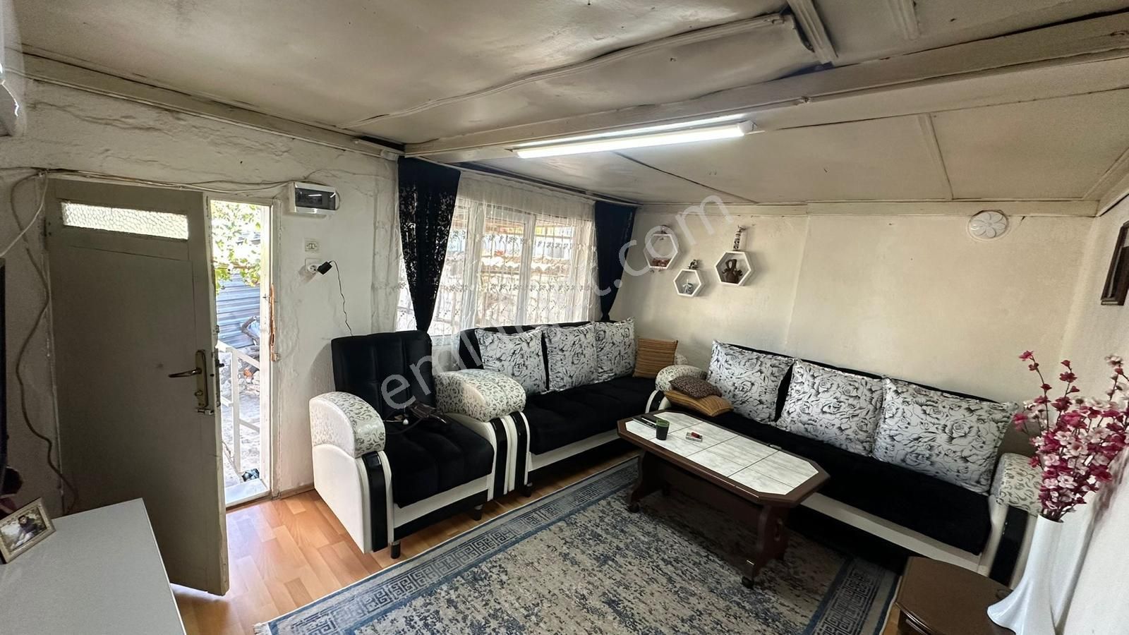 ^^sadece^^parstan Kadıköyde Geniş Bahçeli 184 M2 1+1 Kerpiç Ev - Görsel 2