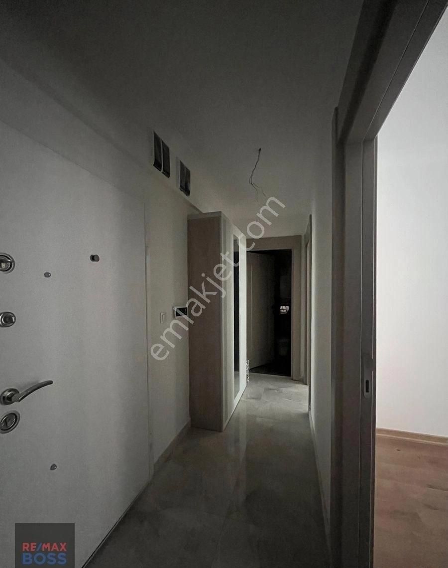 Ayrancı Güvenevler'de İskanlı 2+1 Satılık "sıfır" Ara Kat Daire - Görsel 2