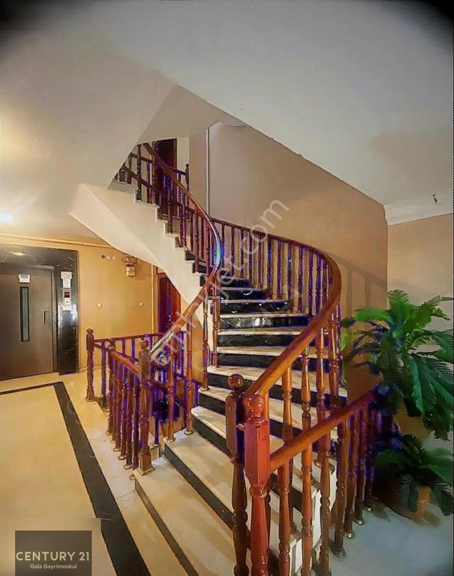 Portakal Çiçeğinde 4+1 200m2 Satılık Daire - Görsel 26