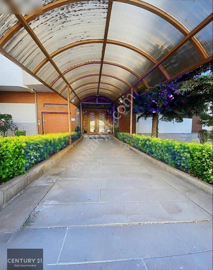 Portakal Çiçeğinde 4+1 200m2 Satılık Daire - Görsel 21