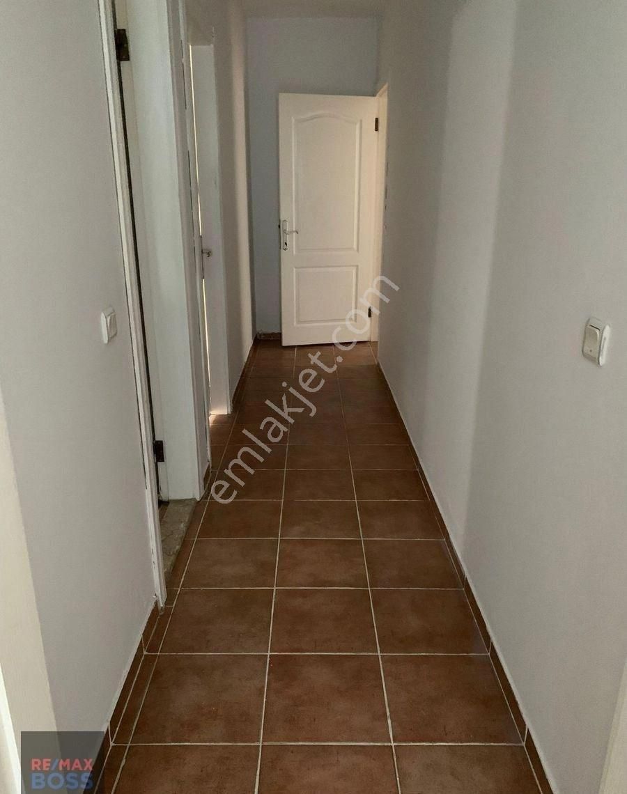 Akpınarda Temiz Yapılı Boyalı 3+1 Kiralık Geniş Daire - Görsel 26