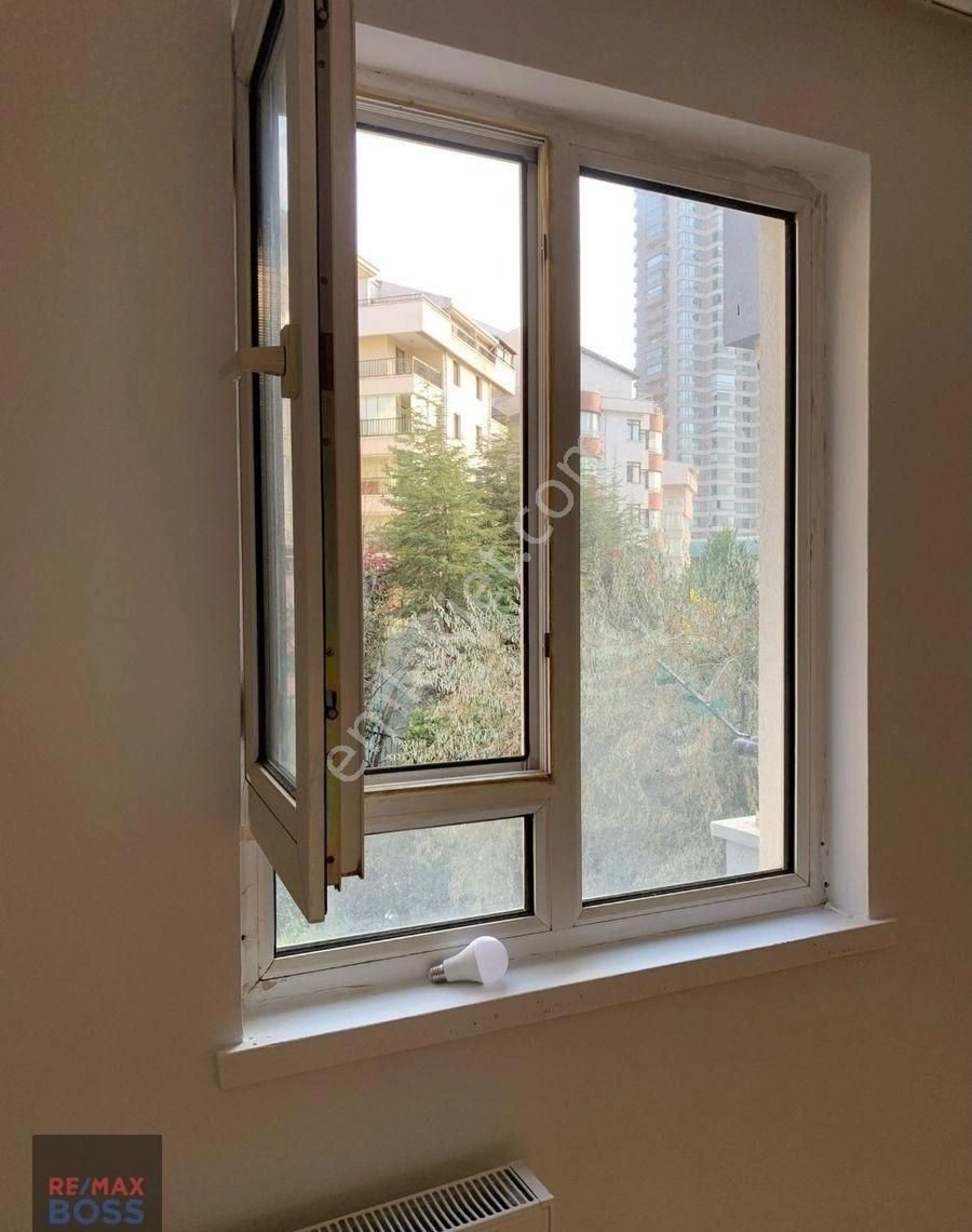 Akpınarda Temiz Yapılı Boyalı 3+1 Kiralık Geniş Daire - Görsel 18