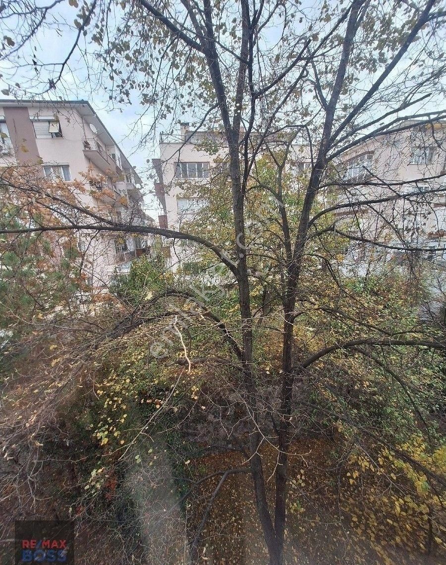 Kennedy Caddesınde Icı Full Yapılı Masrafsız 3+1 Satılık Daıre - Görsel 26