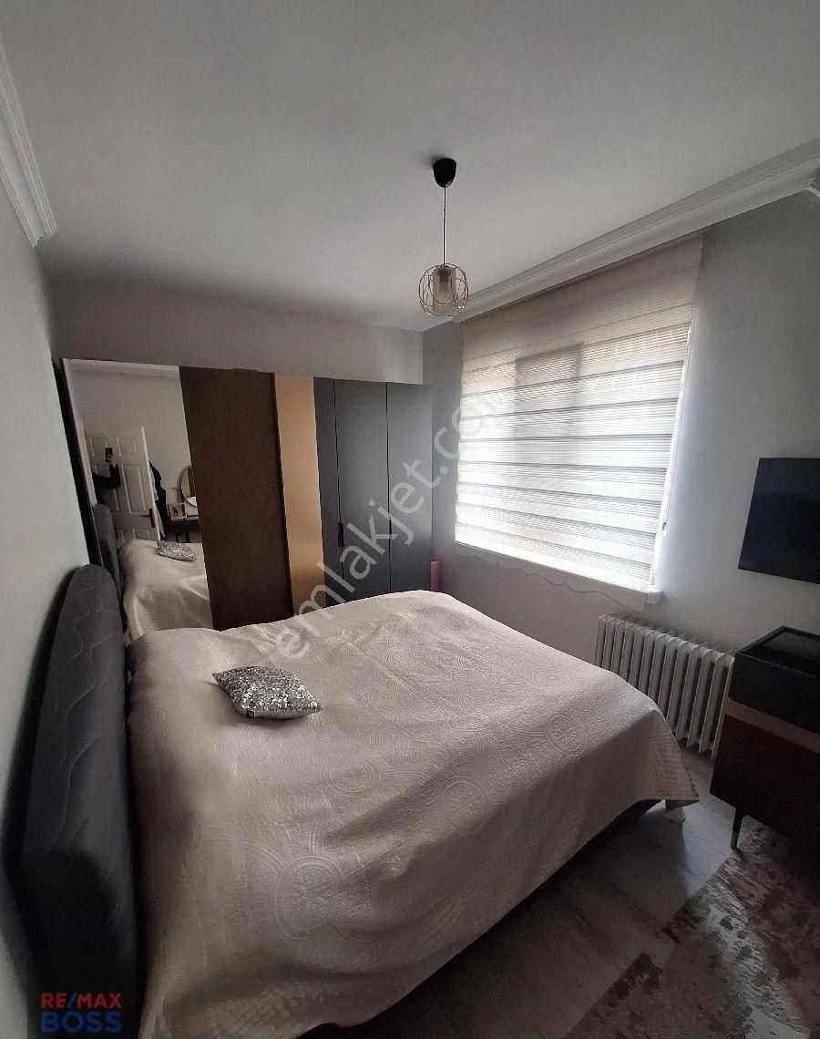 Kennedy Caddesınde Icı Full Yapılı Masrafsız 3+1 Satılık Daıre - Görsel 19