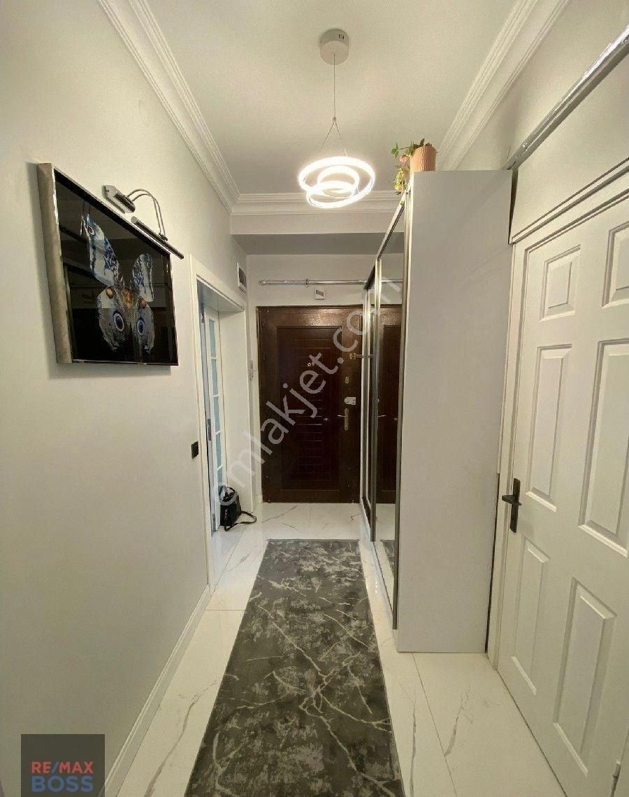 Kennedy Caddesınde Icı Full Yapılı Masrafsız 3+1 Satılık Daıre - Görsel 34