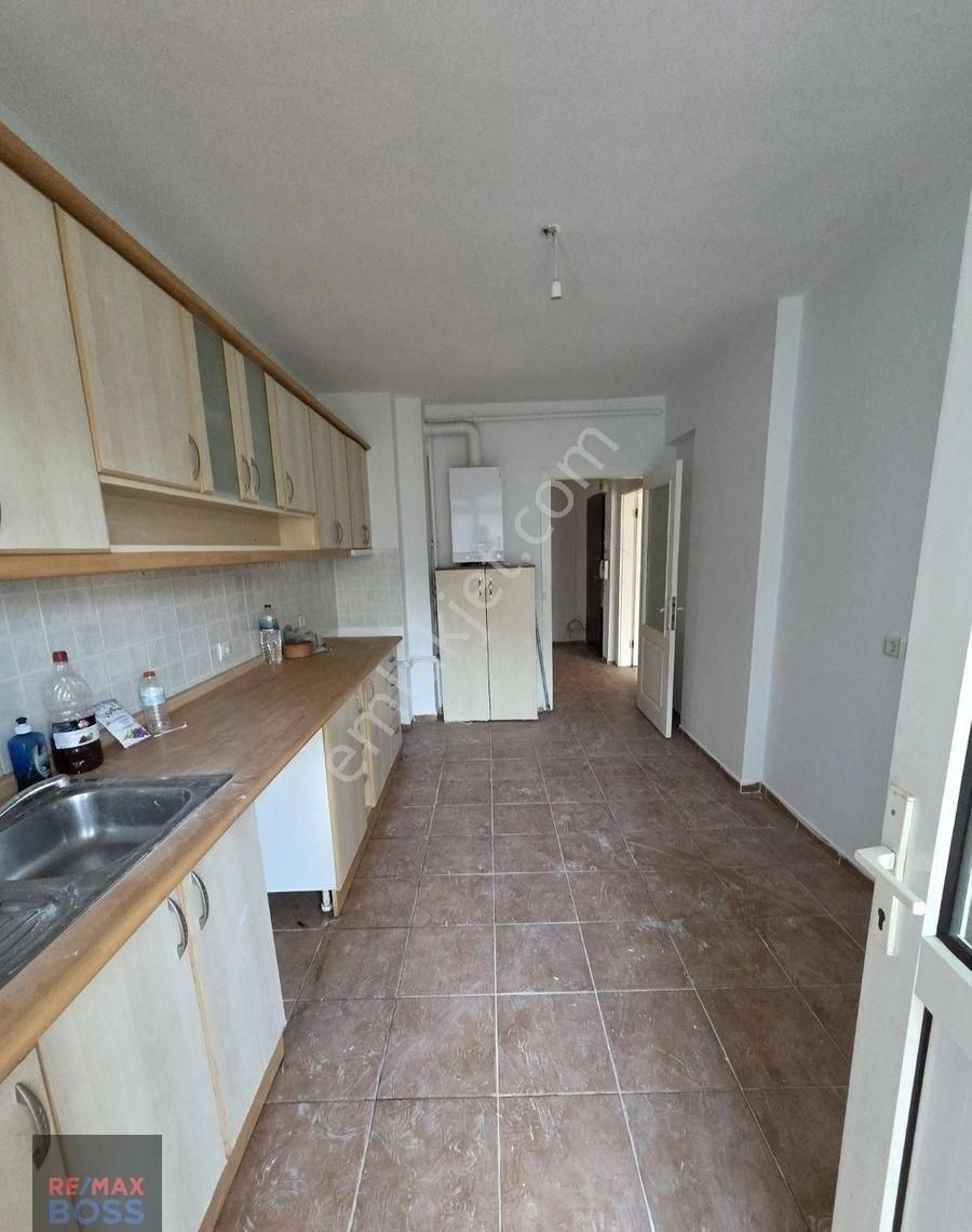 Akpınarda Temiz Boyalı 3+1 Arakat Kiralık - Görsel 34