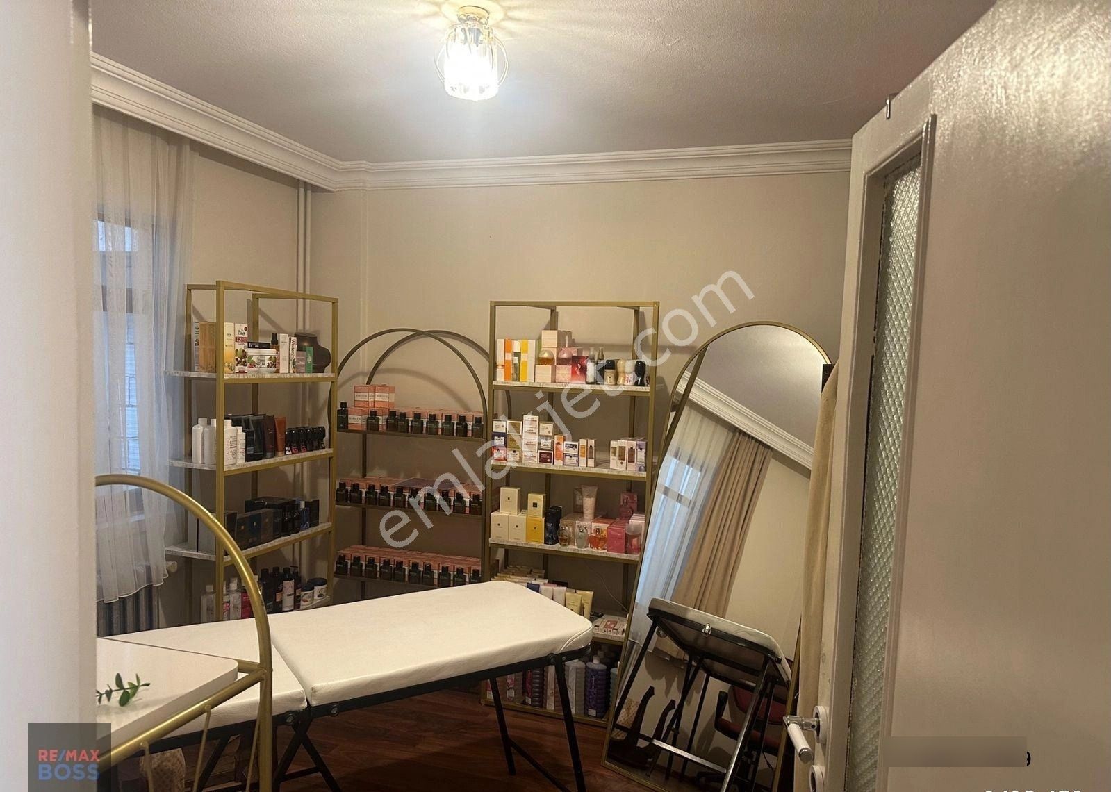 Strazburg Caddesinde Fırsat Satılık Daire - Görsel 3