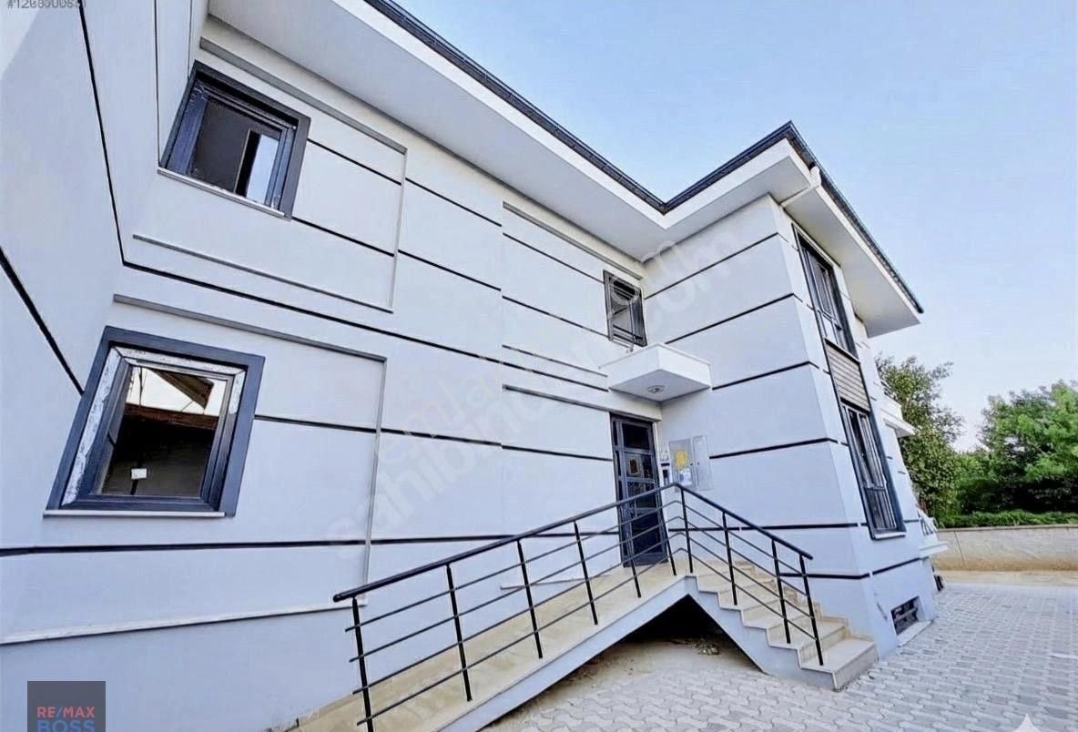 Meram Merkez'de Full Yapılı Geniş 2+1 Fırsat Daire - Görsel 2