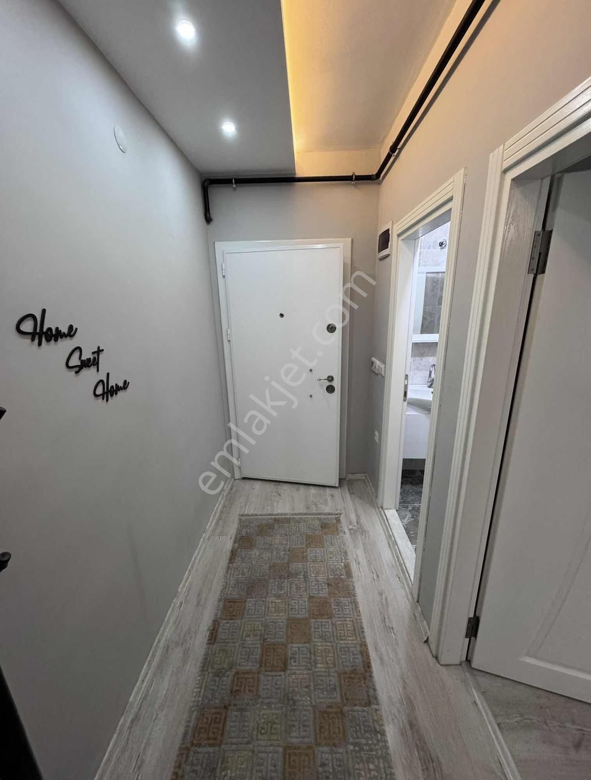 Kalkınma Mahallesinde Kiralık Uzun Dönem 1+1 Daire - Görsel 4