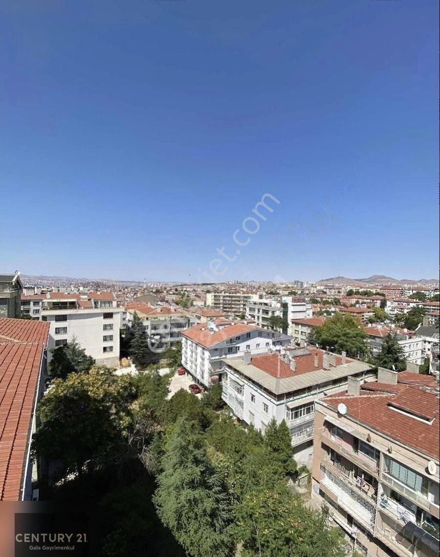 Kennedy Cad. 3+1 Eşsiz Manzaralı Teras Dubleks - Görsel 19