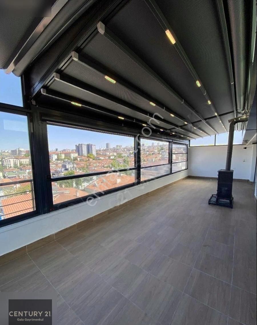 Kennedy Cad. 3+1 Eşsiz Manzaralı Teras Dubleks - Görsel 22