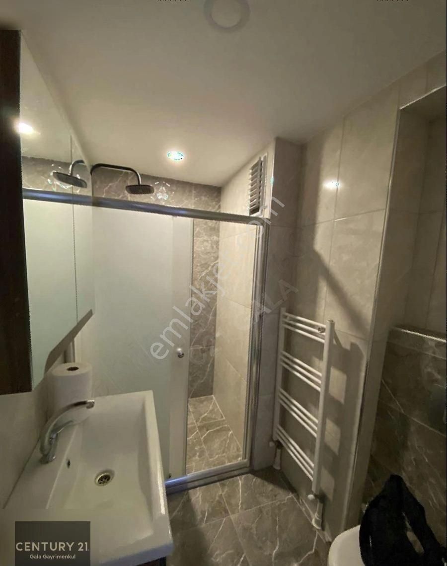 Kennedy Cad. 3+1 Eşsiz Manzaralı Teras Dubleks - Görsel 12