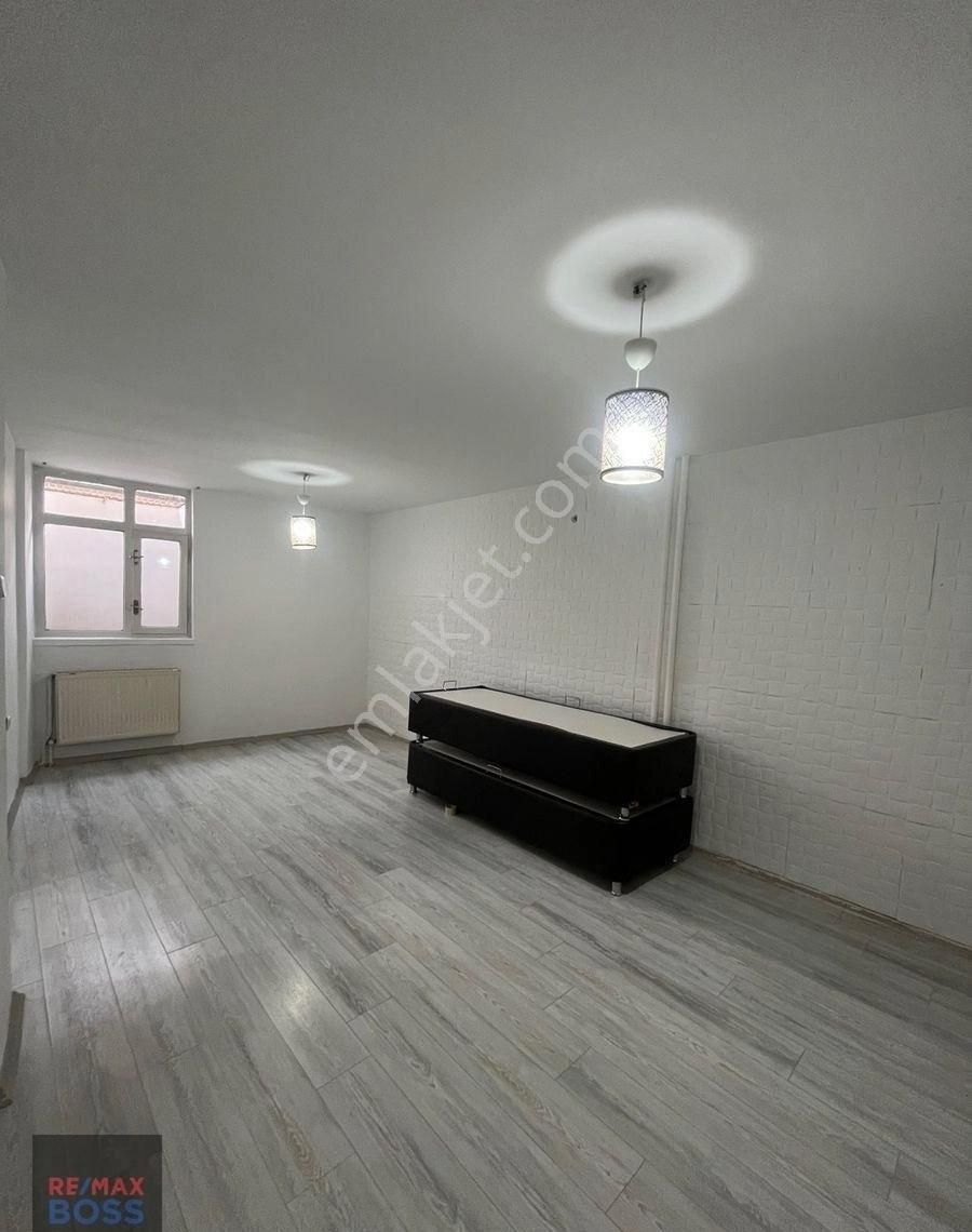 Farabi Sokakta Yüksek Kira Potansiyelli Yatırımlık 3+1 Daire - Görsel 10