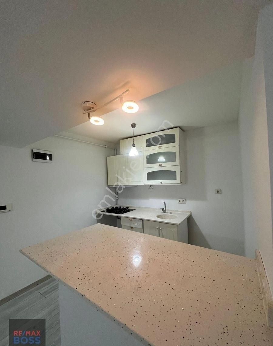 Farabi Sokakta Yüksek Kira Potansiyelli Yatırımlık 3+1 Daire - Görsel 13