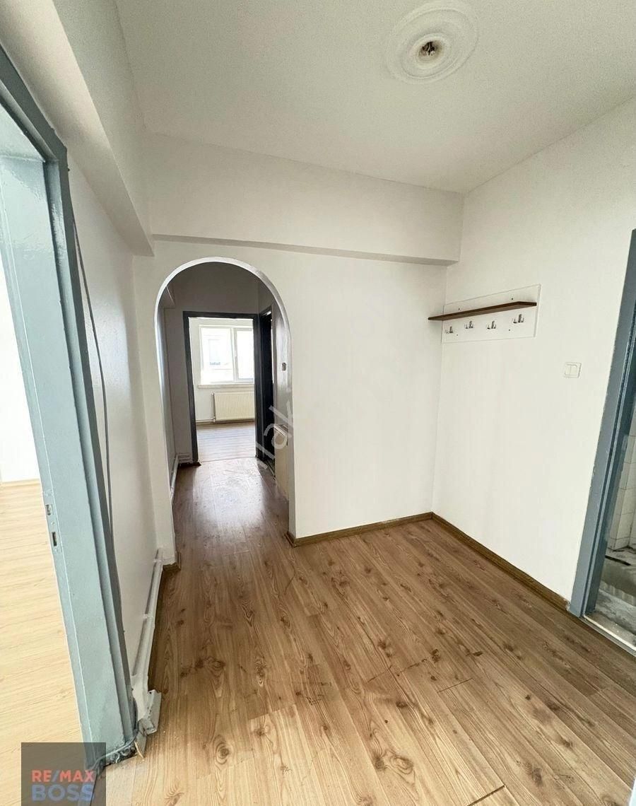 Balgat’ta Merkezi Kiralık Daire - Görsel 12