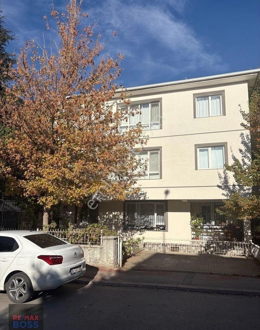 Balgat’ta Merkezi Kiralık Daire