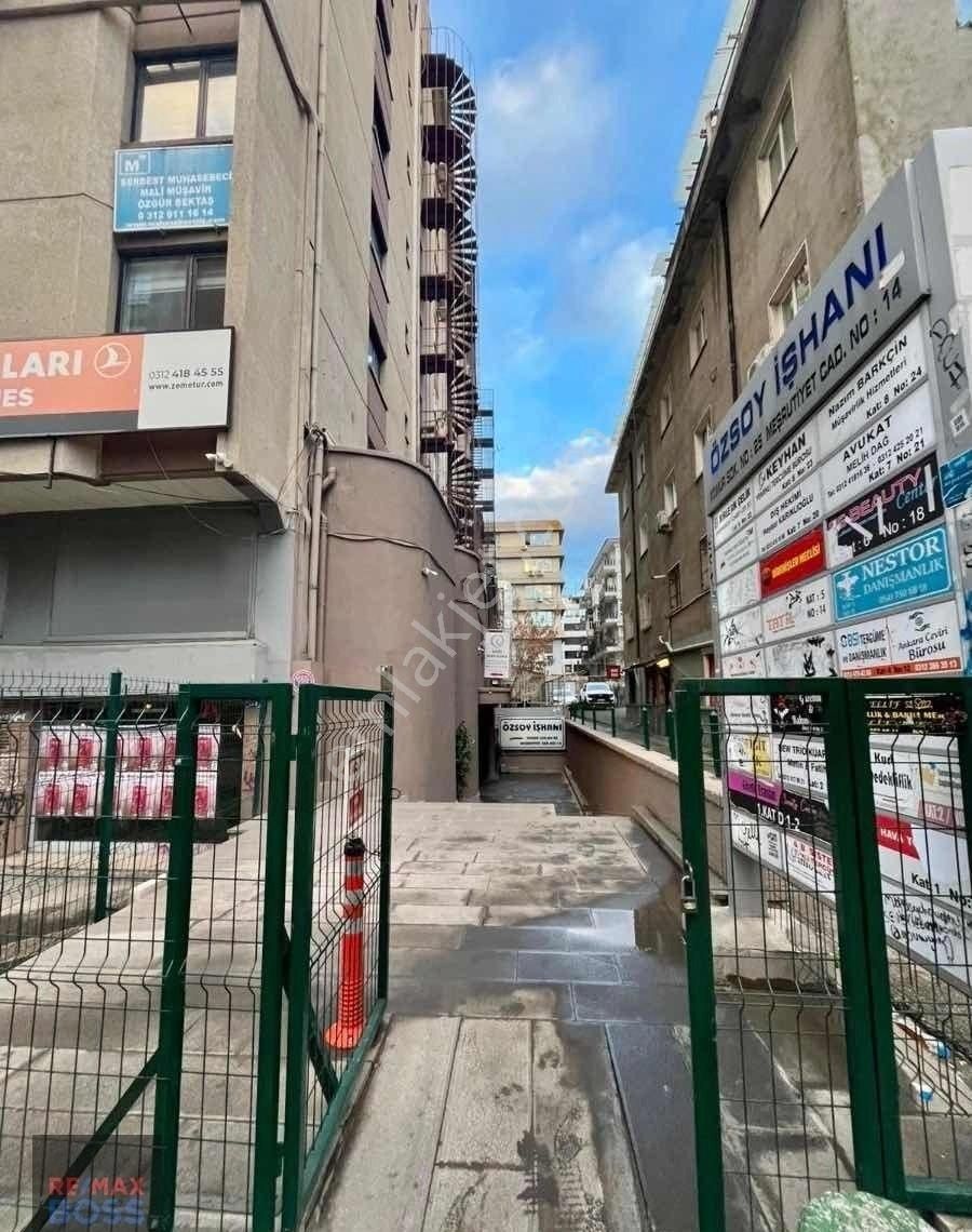 Kızılay Meşrutiyet'te Kullanışlı Ofis - 3 Odalı - Görsel 8