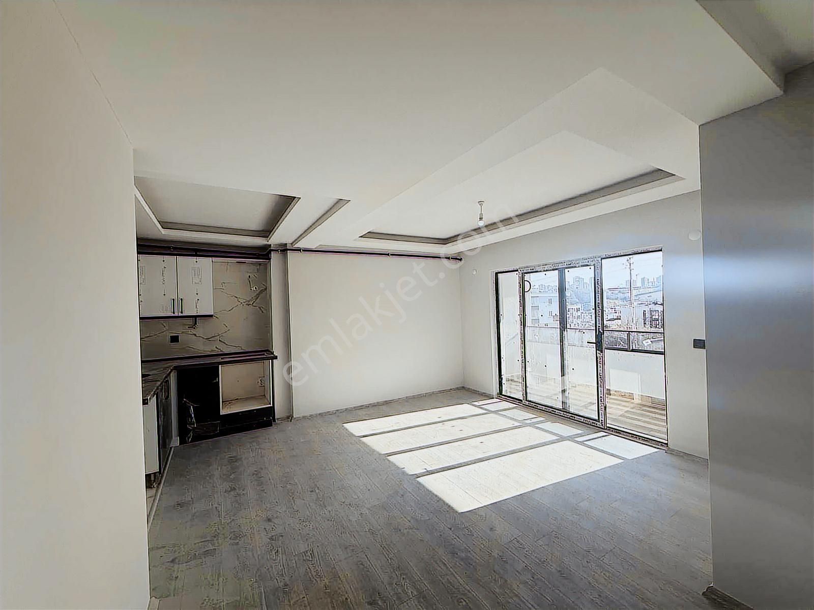 Toplu Konut Bulvarına Cephe 2+1 Satılık Daire - Görsel 8