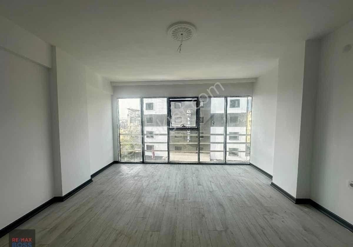 Esat Cadde Üzerı, Sıfır Ve Masrafsız , Genış Ve Kapalı Mutfaklı 1+1 Daıre - Görsel 19