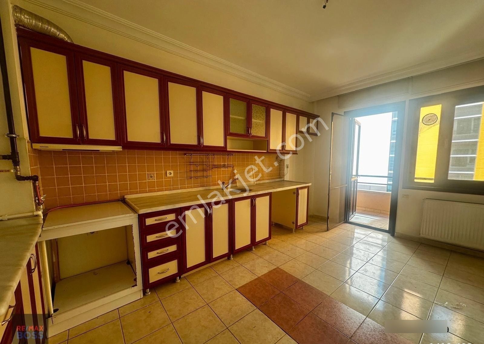 Çukurambar Merkezi Lokasyon Oturuma Hazır 4+1 Boş Satılık Daire - Görsel 20