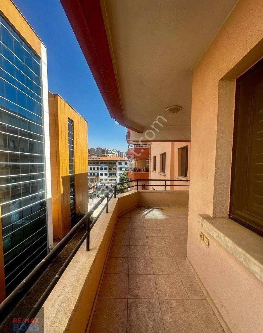 Çukurambar Merkezi Lokasyon Oturuma Hazır 4+1 Boş Satılık Daire - Görsel 5