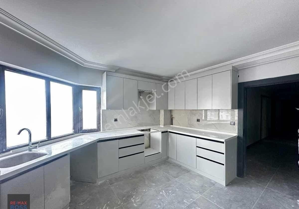 Cevizlidere'nin En Tercih Edilen Sokağında Geniş 3+1 Ve Full Yeni Yapılı Daire - Görsel 35