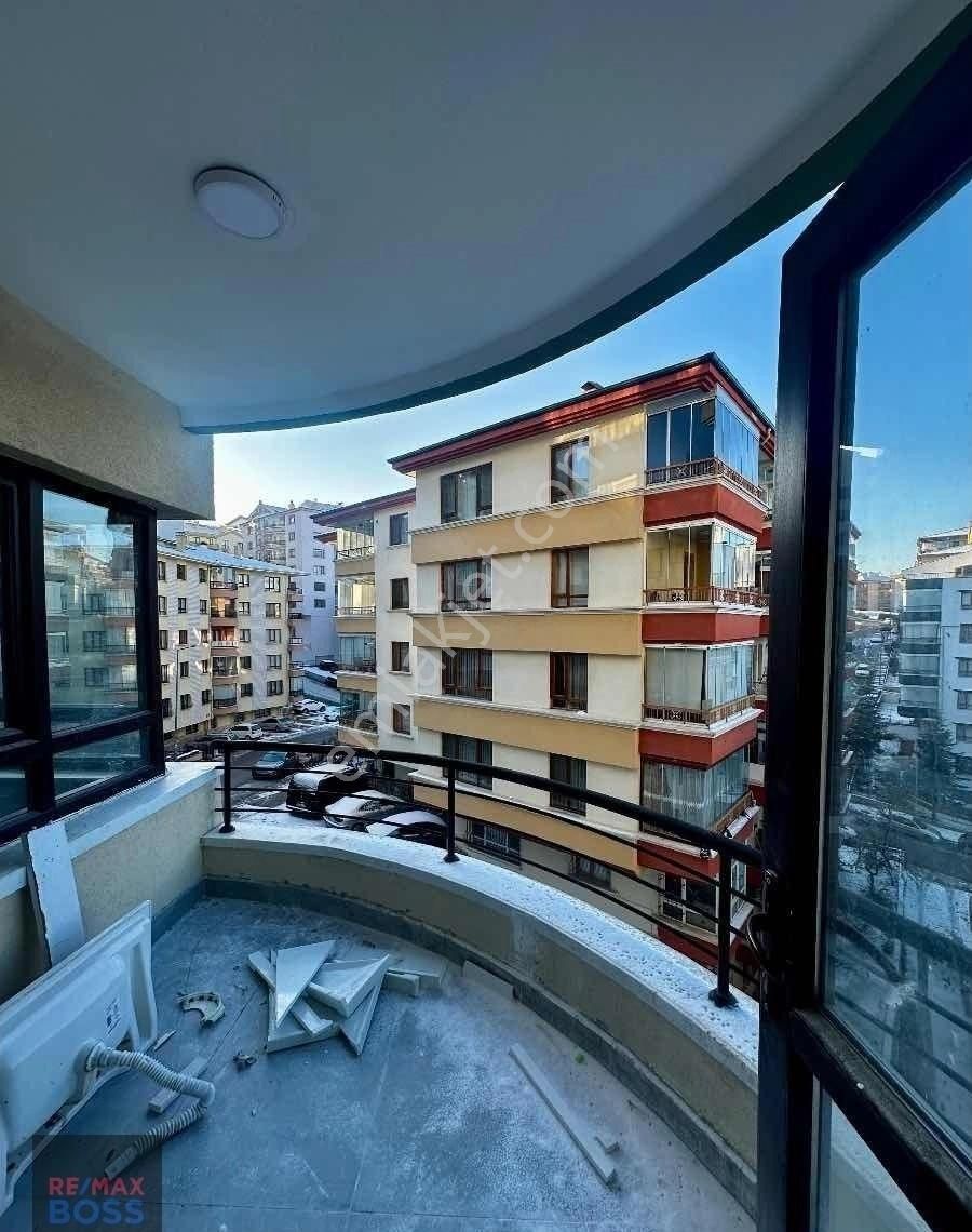 Cevizlidere'nin En Tercih Edilen Sokağında Geniş 3+1 Ve Full Yeni Yapılı Daire - Görsel 34