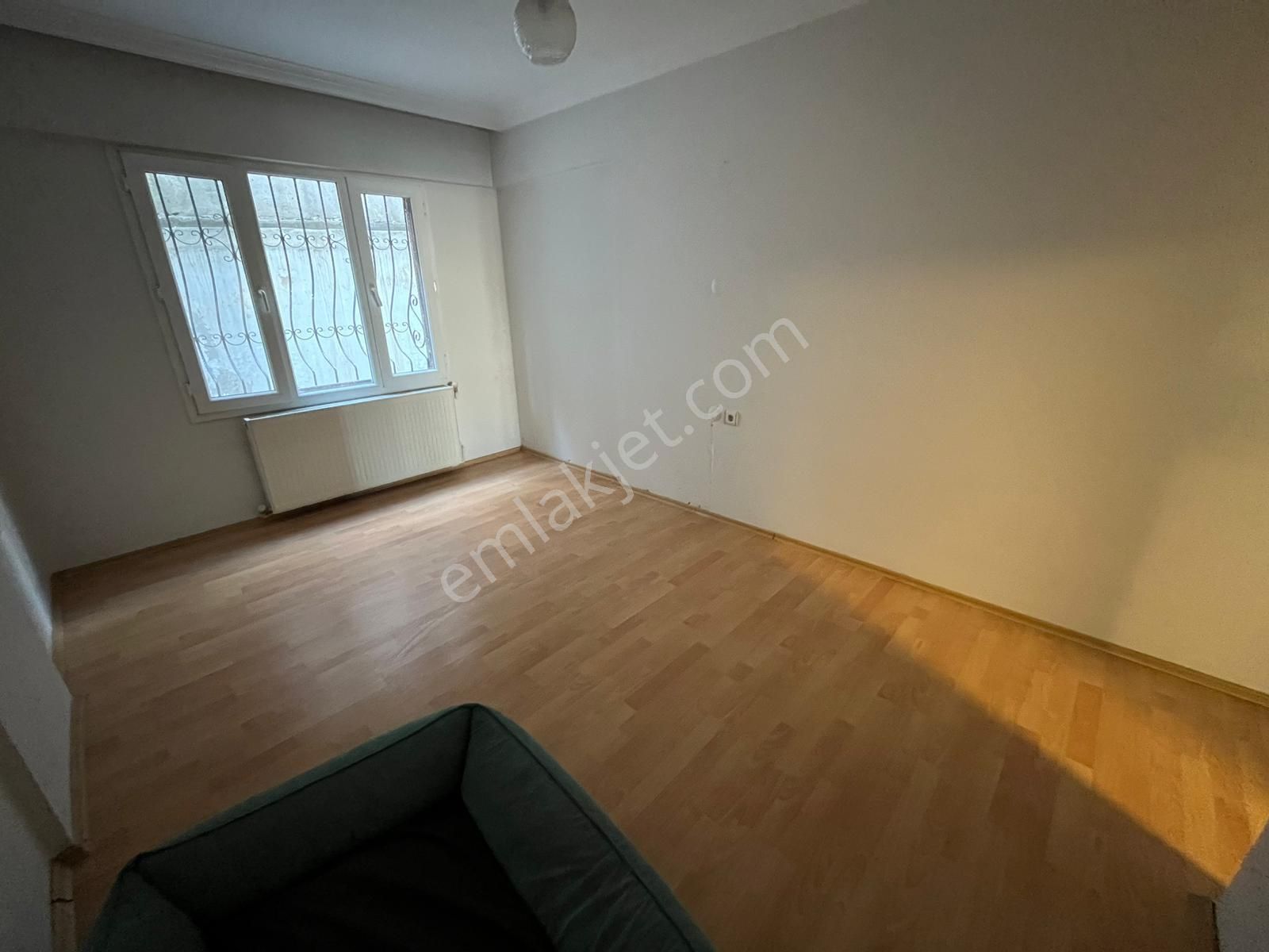 Asil'den Üçkuyularda Meydan Yakını 5+1 Dubleks Genç Binada Daire - Görsel 24