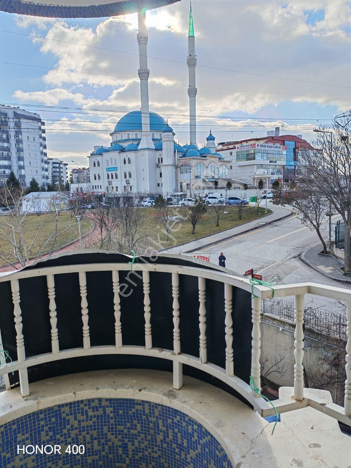 Aksoy Gayrimenkulden Ata Mahallesinde 3+1 Satılık Daire - Görsel 4