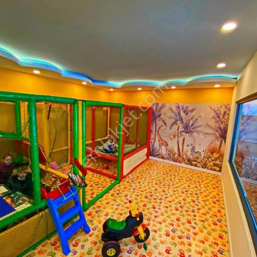 Alanya Mahmutlar’da Denize İlk Bina Lküks Sitede Lüks 1+1 Dubleks Daire - Görsel 30