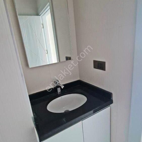 Alanya Mahmutlar’da Denize İlk Bina Lküks Sitede Lüks 1+1 Dubleks Daire - Görsel 20
