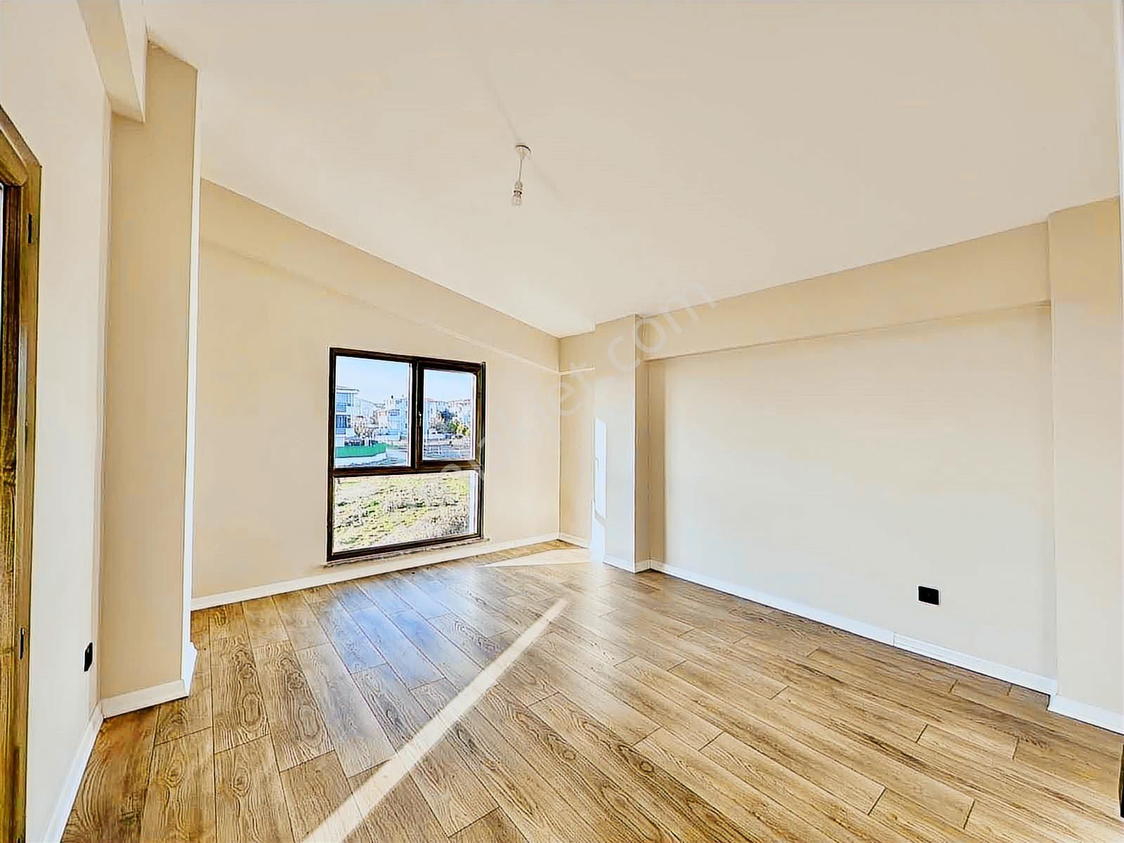 Megeden Yeniçiftlikte Site İçinde Satılık 4+1 Villa - Görsel 27