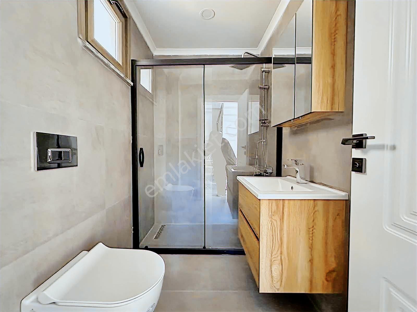 Megeden Yeniçiftlikte Site İçinde Satılık 4+1 Villa - Görsel 25