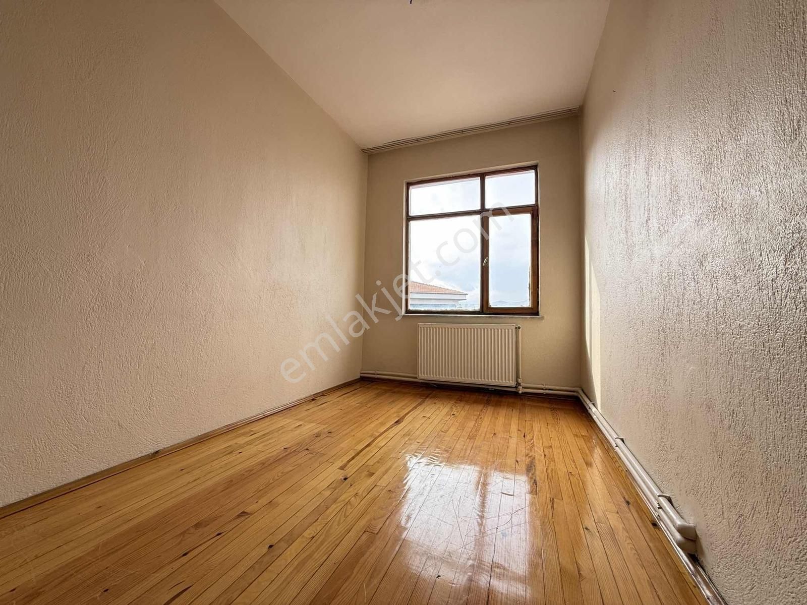 Genç Osman Caddesi Yakını Site İçi Ulaşımı Güçlü Satılık 3+1 - Görsel 12