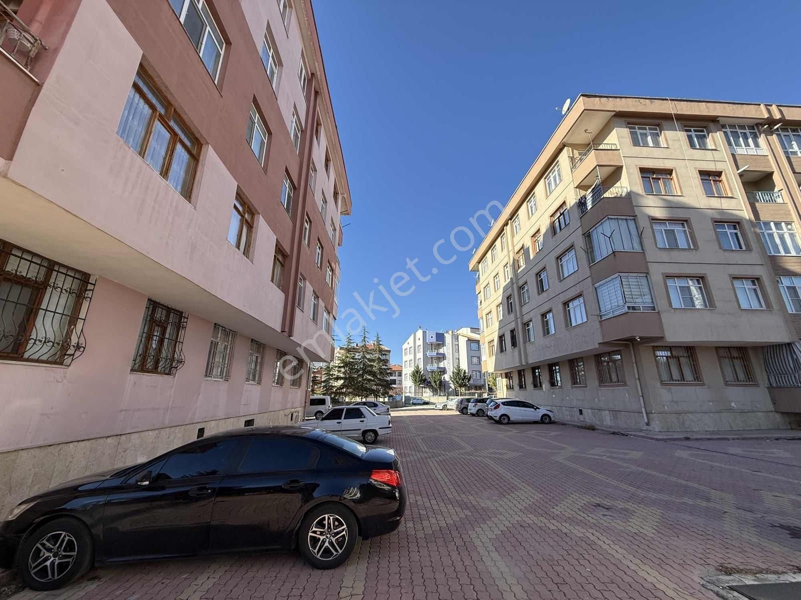 Genç Osman Caddesi Yakını Site İçi Ulaşımı Güçlü Satılık 3+1 - Görsel 19