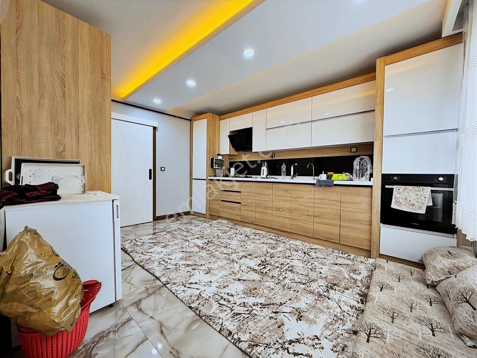 Yuvam'dan Merkezi Konumda Full+ful Yapılı Arakat Lüks 3+1 Daire - Görsel 9