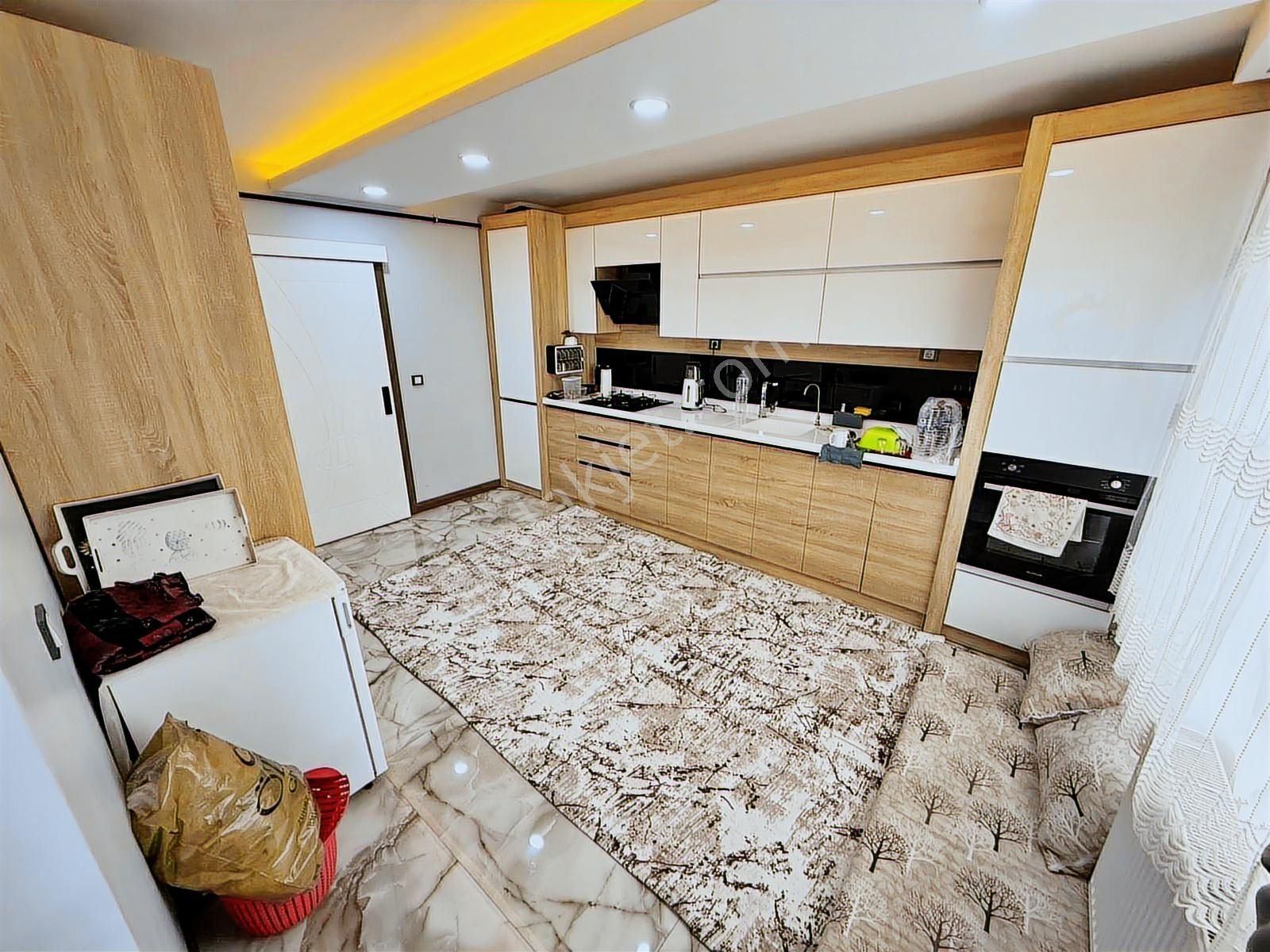 Yuvam'dan Merkezi Konumda Full+ful Yapılı Arakat Lüks 3+1 Daire - Görsel 20