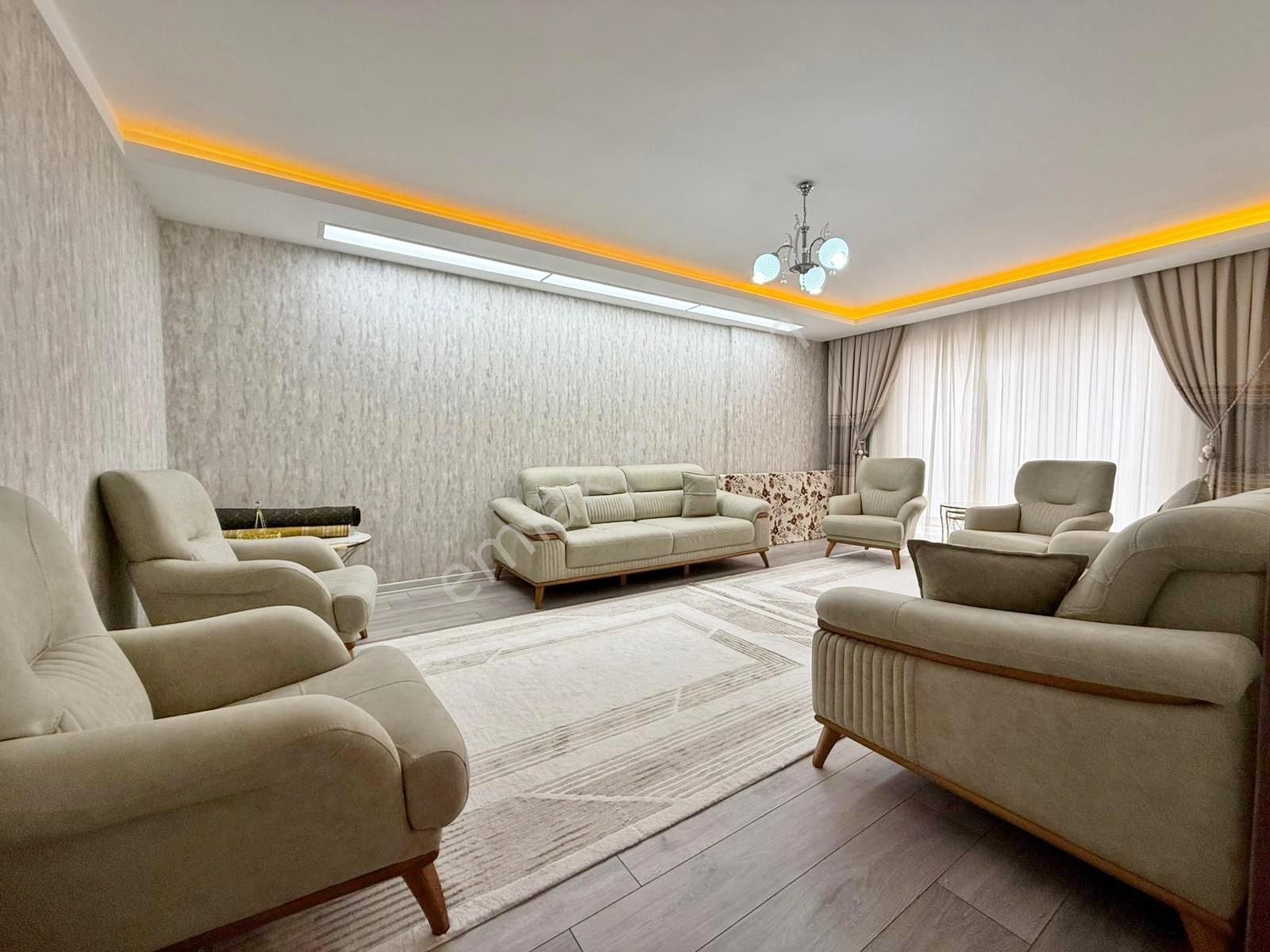 Yuvam'dan Merkezi Konumda Full+ful Yapılı Arakat Lüks 3+1 Daire - Görsel 28