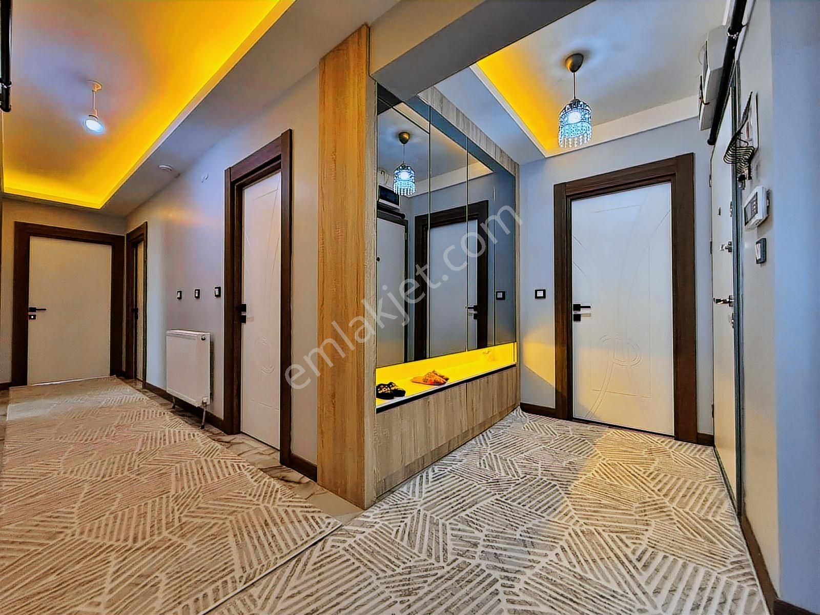 Yuvam'dan Merkezi Konumda Full+ful Yapılı Arakat Lüks 3+1 Daire - Görsel 13