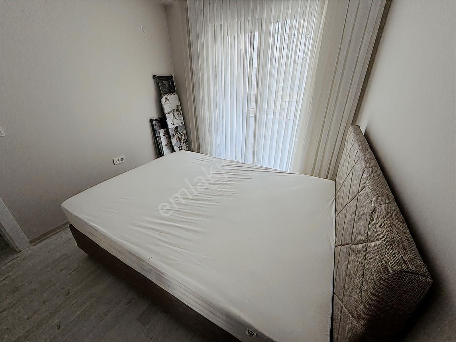 Zenith Real Estate Kiralık Adliye Yakını 1+1 Eşyalı Daire - Görsel 12