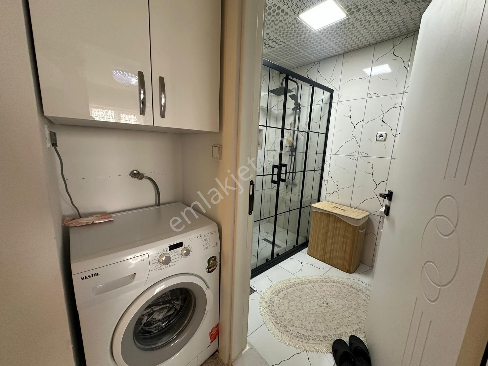 Keçiörende Site İçinde Geniş Teras Balkonlu Asansörlü Öncepheli - Görsel 13