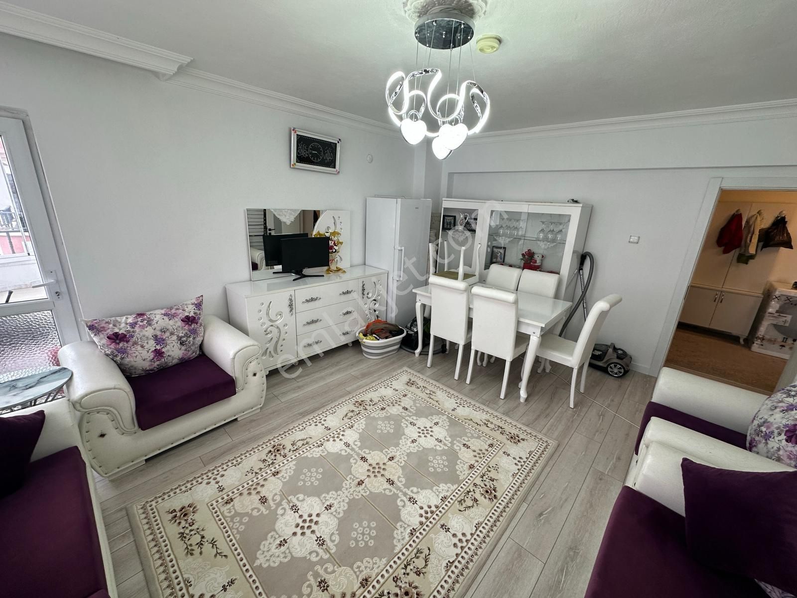 Keçiörende Site İçinde Geniş Teras Balkonlu Asansörlü Öncepheli - Görsel 10