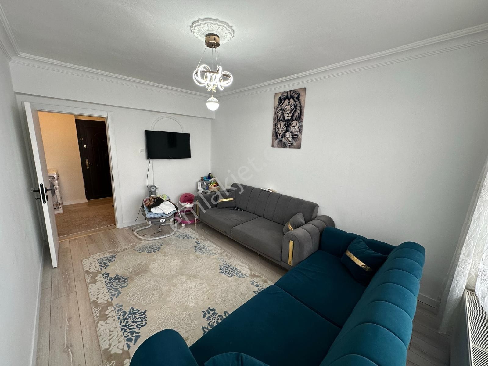 Keçiörende Site İçinde Geniş Teras Balkonlu Asansörlü Öncepheli - Görsel 19