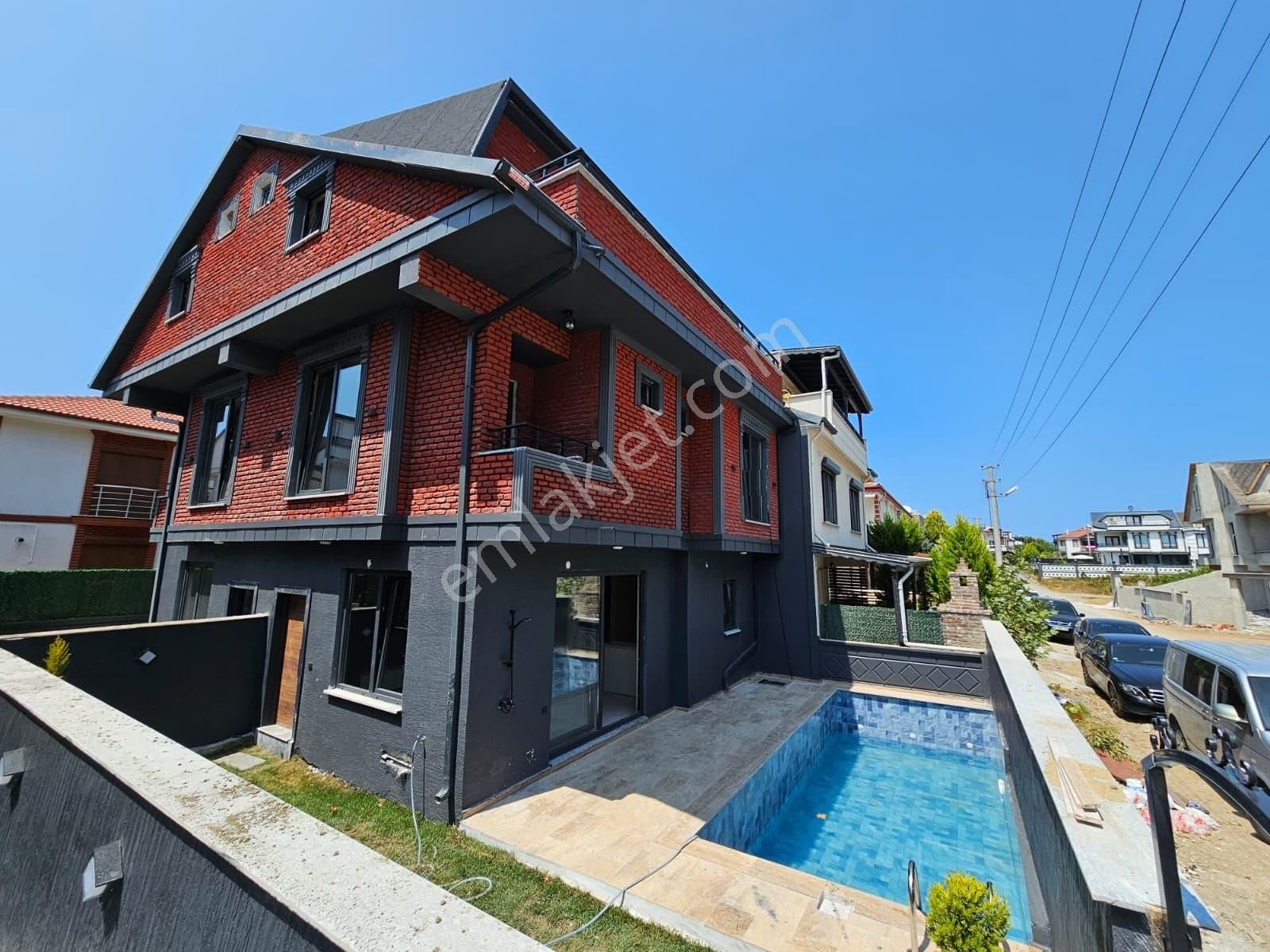 Deniz'den 4+1 Merkezi Konumda, Ön Cephe, Müstakilhavuzlu, Villa - Görsel 10