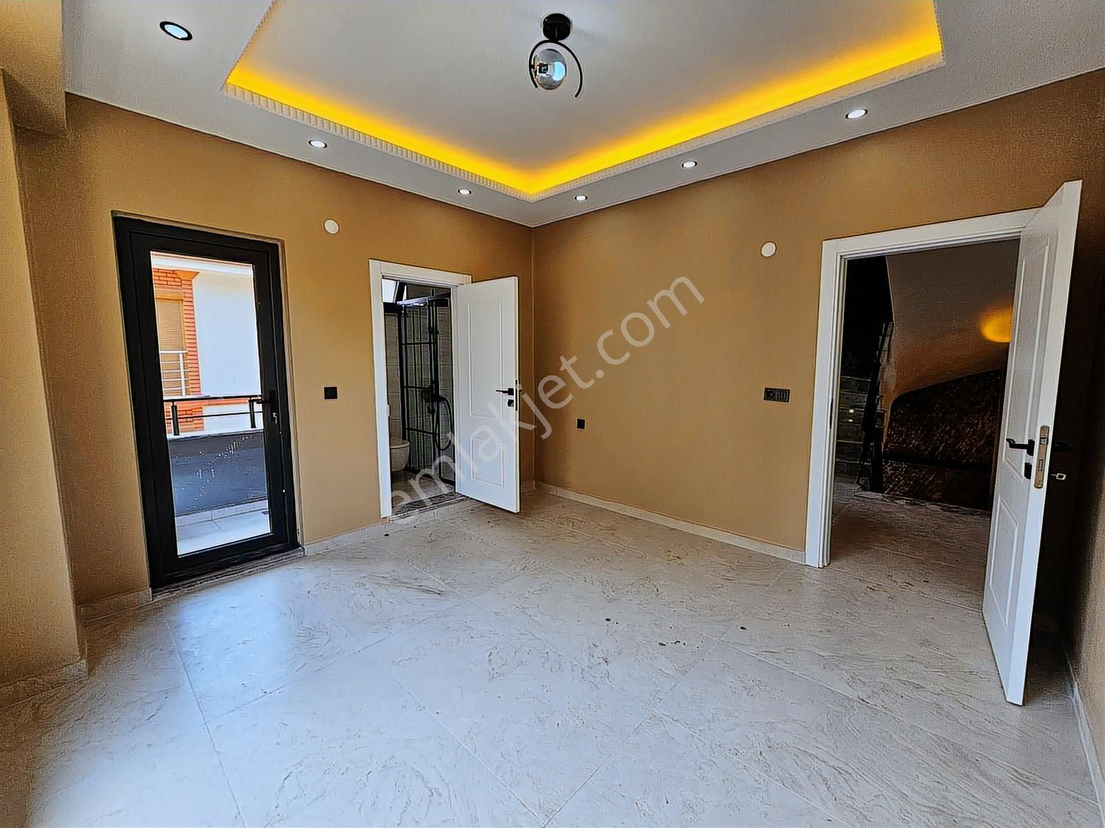 Deniz'den 4+1 Merkezi Konumda, Ön Cephe, Müstakilhavuzlu, Villa - Görsel 25