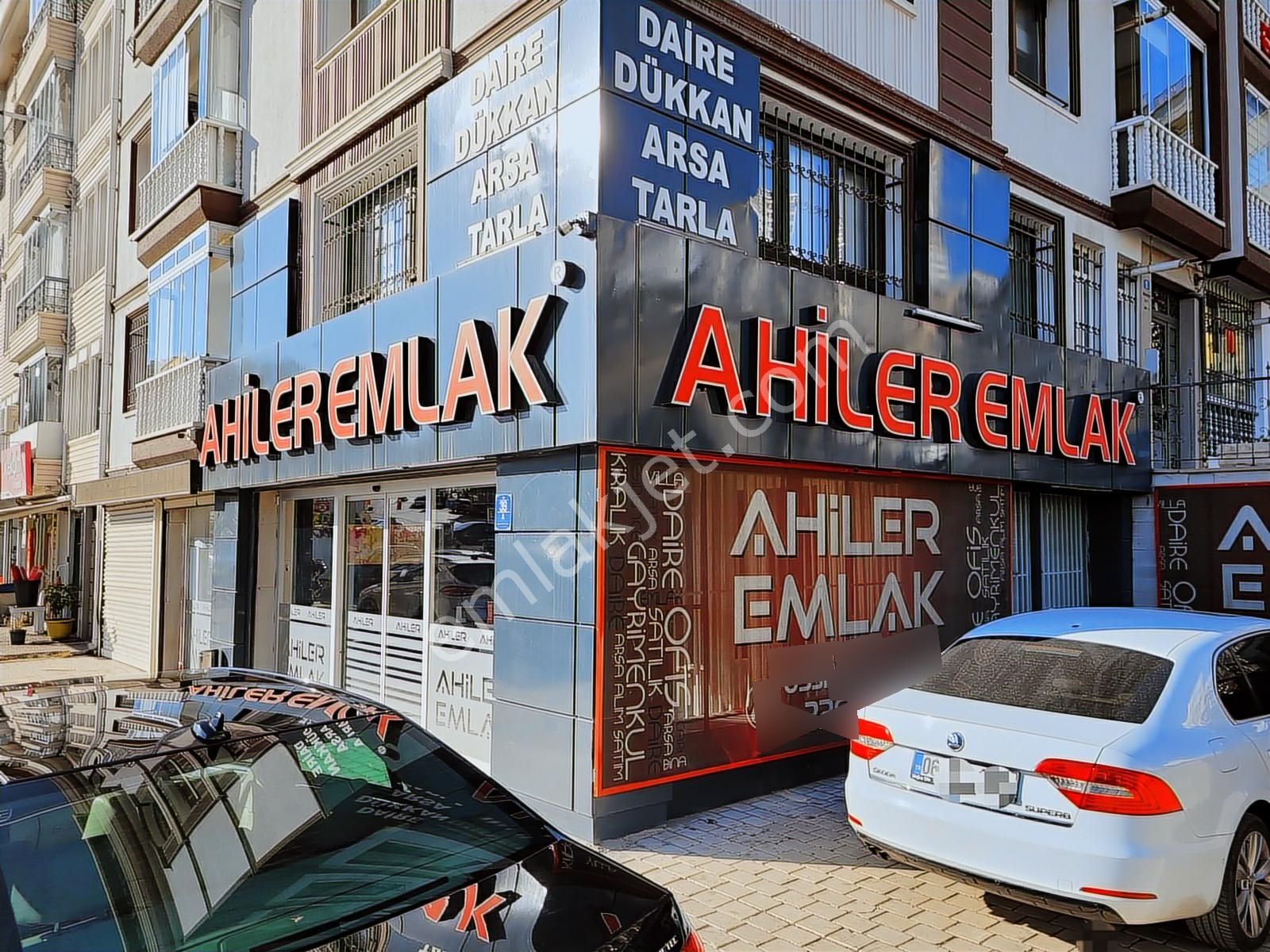 Ahiler'den Yakacık'ta Merkezi Konumda İmarlı 1333m2 Hisseli Arsa - Görsel 3