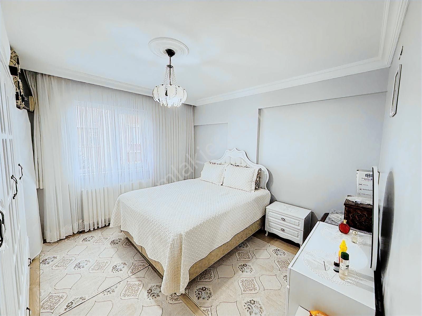 Şentürk Gayrimenkul'den**orta Kat**asansörlü//güney Cephe - Görsel 26