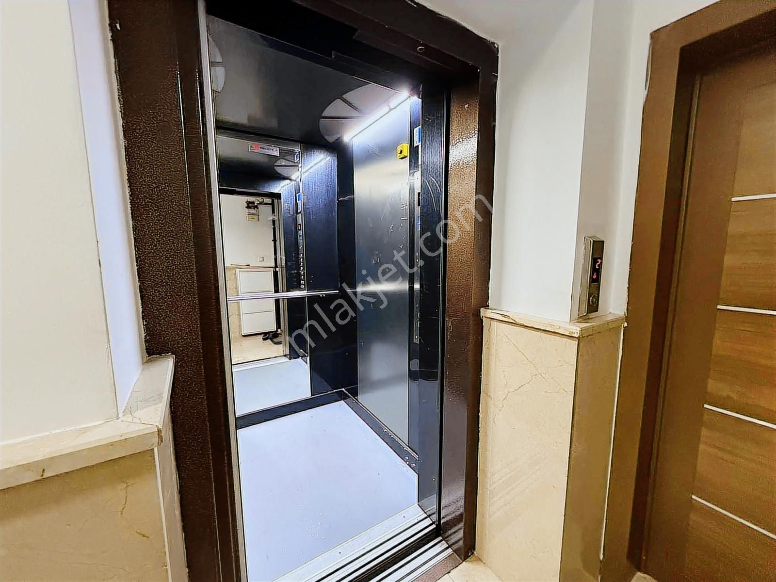 Şentürk Gayrimenkul'den**orta Kat**asansörlü//güney Cephe - Görsel 24